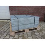 Stalen rooster, 1050 mm x 1000 mm.